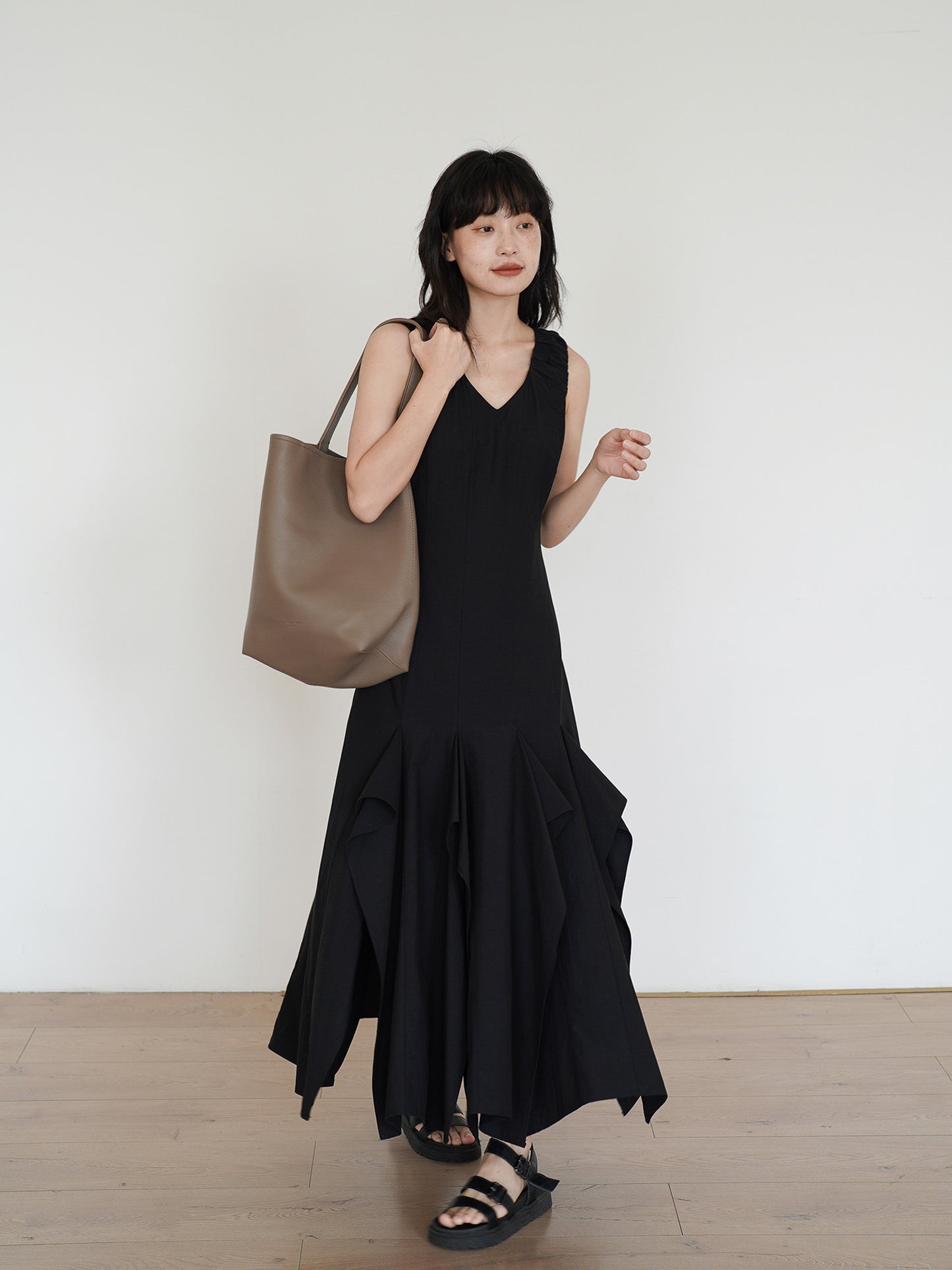 FRENCH SLEEVE VOLUME DRESS